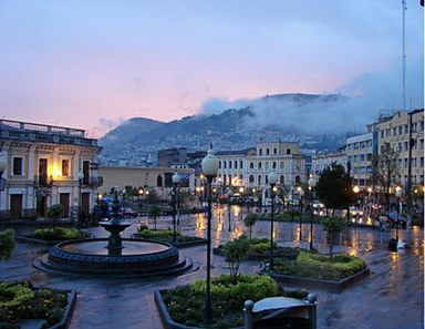 Quito, Plaza - Immobilieninvestment im Paradies zum Kauf oder zur Miete